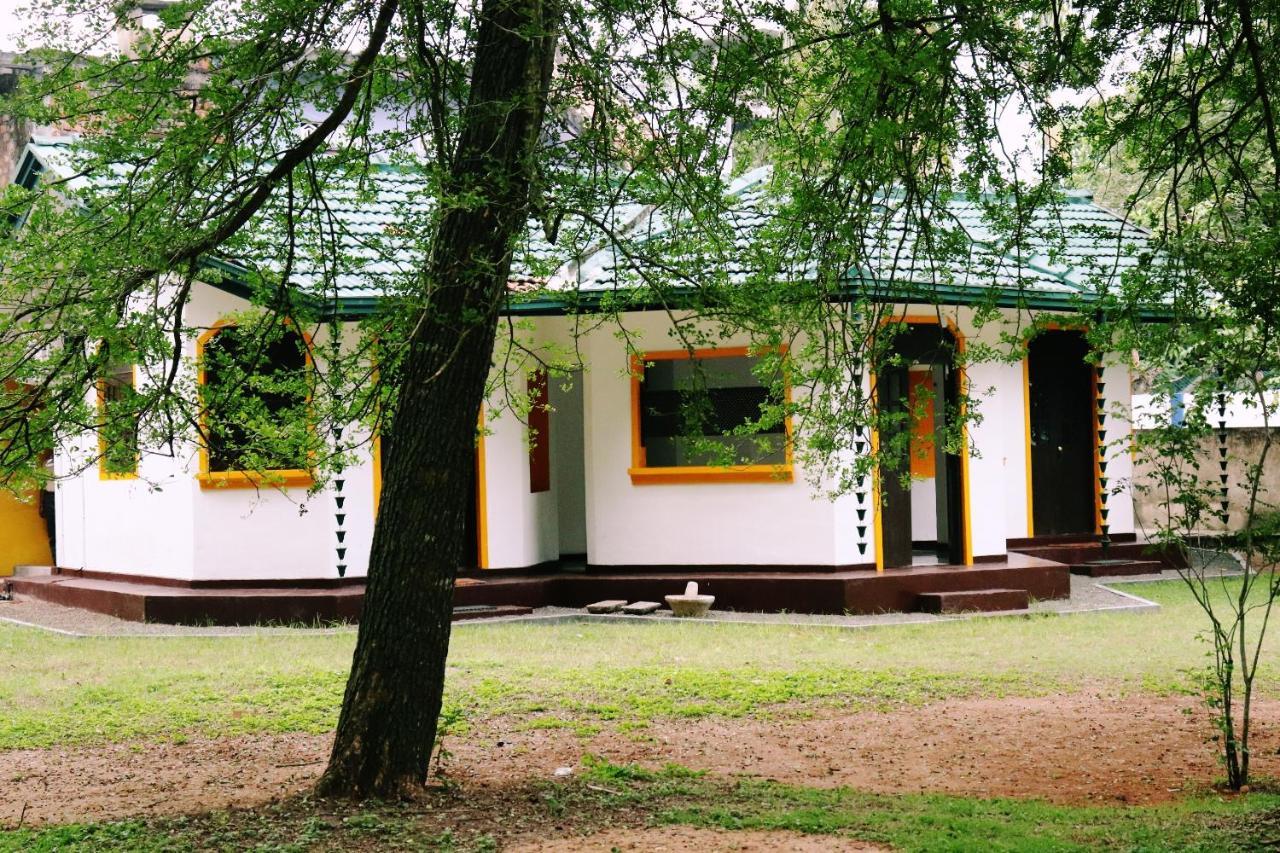 Sea Avenue - Eco Garden Hotel Tangalle Exterior photo